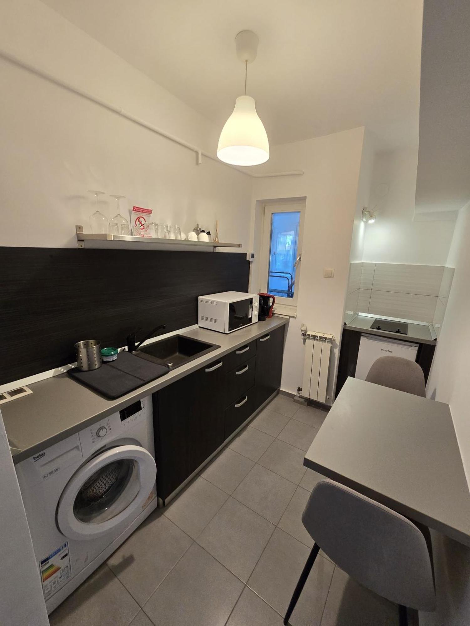Marcos Apartments - Self Check-In Resita Ngoại thất bức ảnh