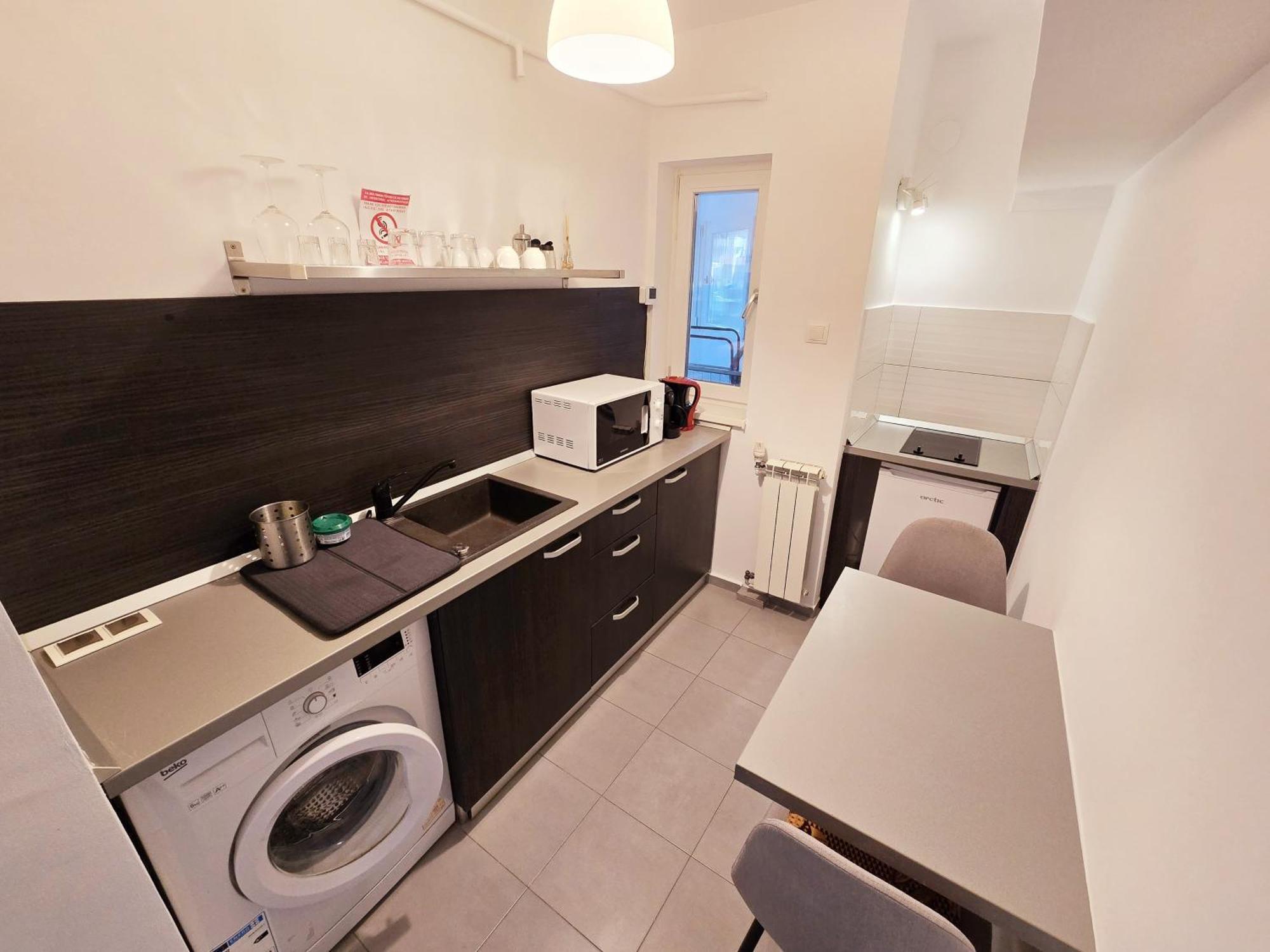 Marcos Apartments - Self Check-In Resita Ngoại thất bức ảnh
