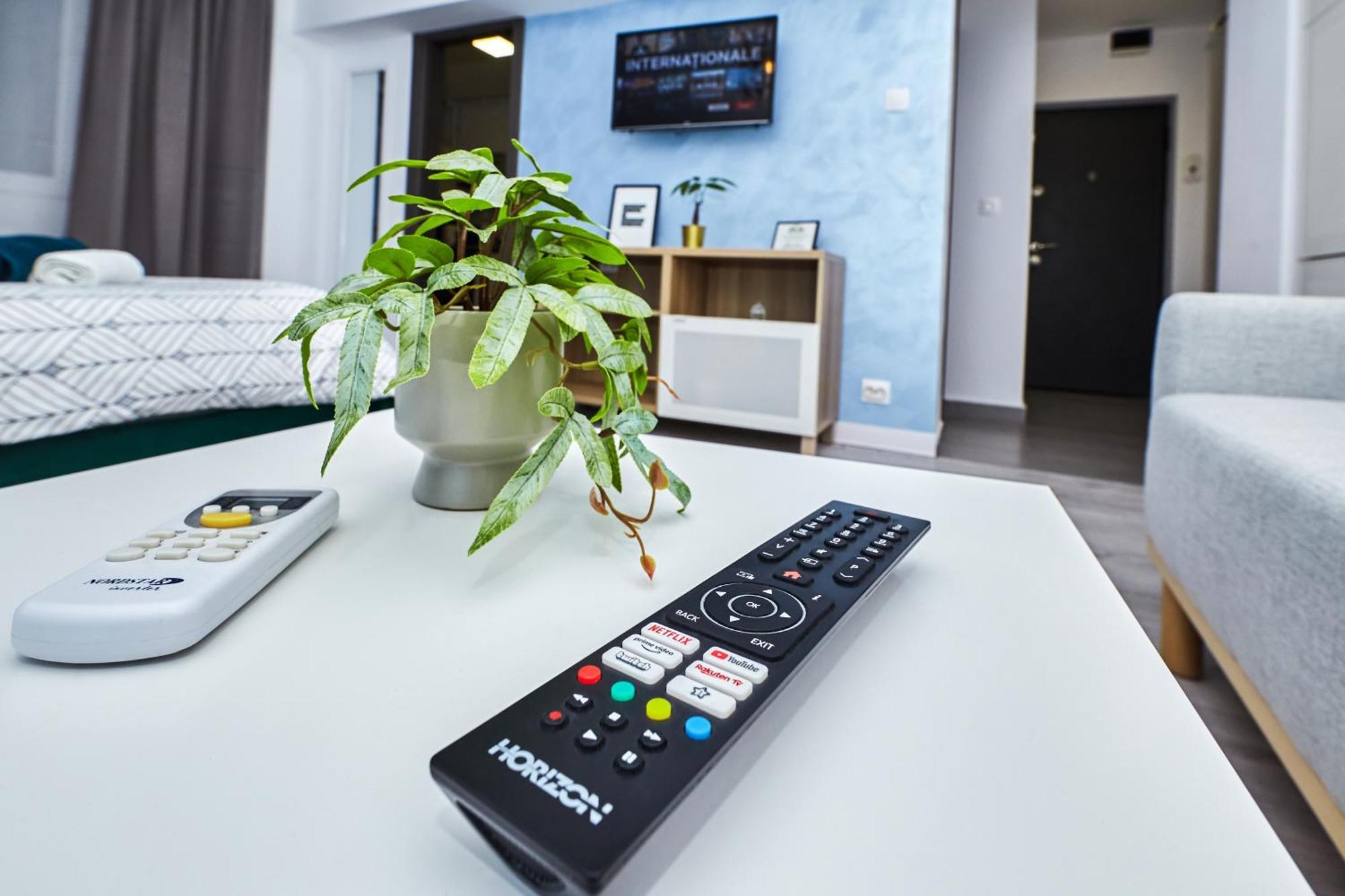 Marcos Apartments - Self Check-In Resita Ngoại thất bức ảnh